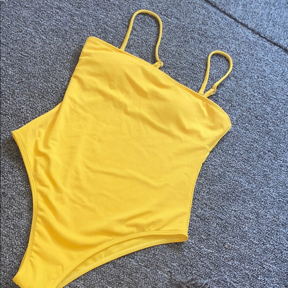 swimwear !